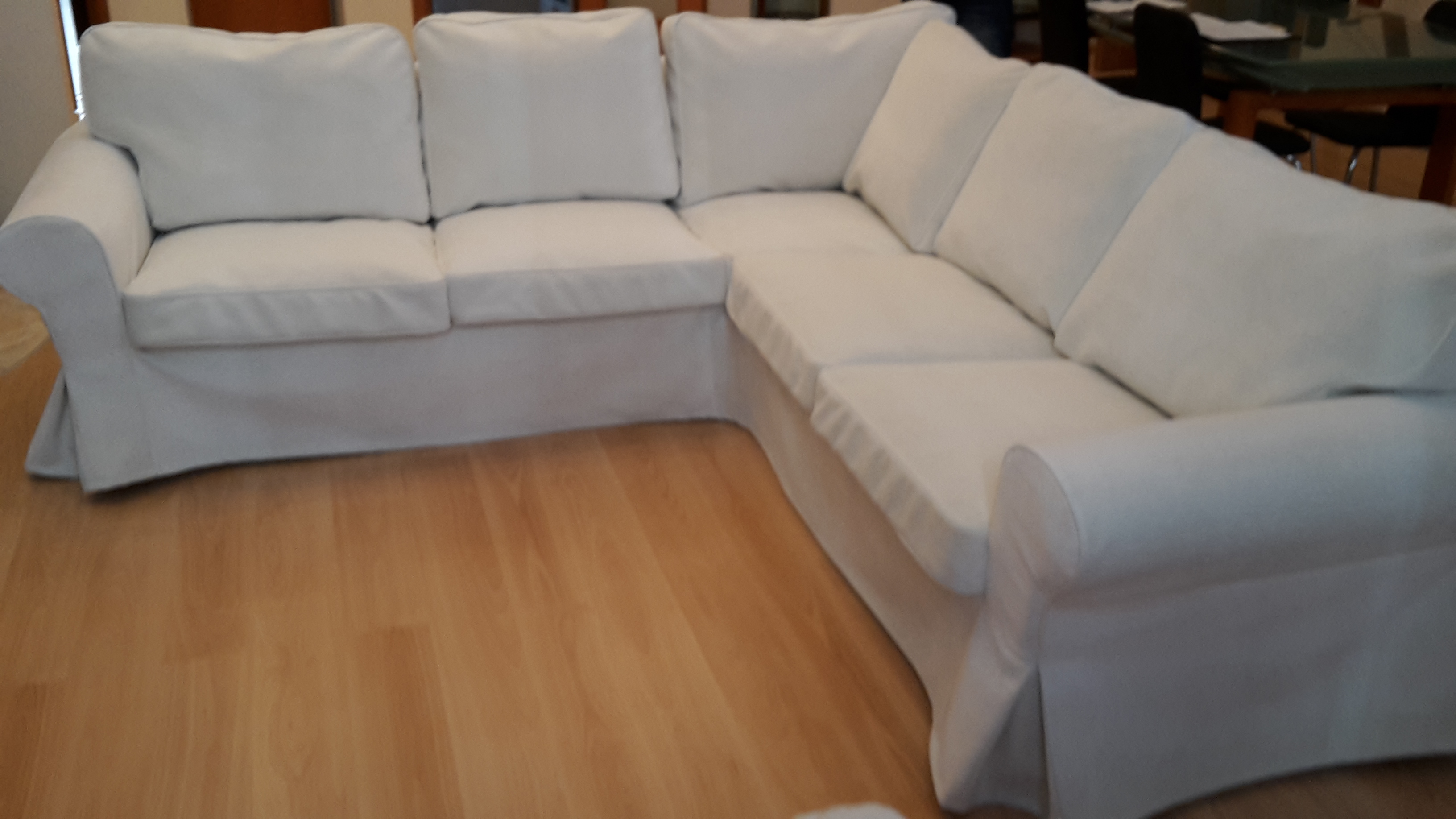 Пошив че��лов на 4-х местный диван на заказ в Москве